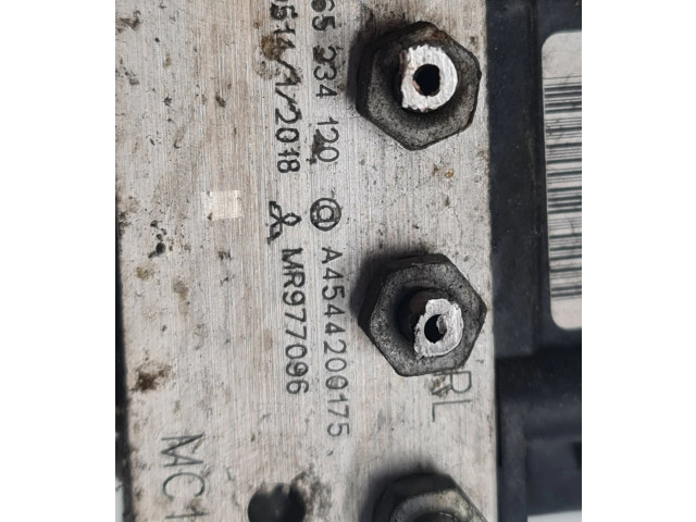 Блок АБС MR977096, A4544200175 Smart ForFour I 2004 - 2006 года