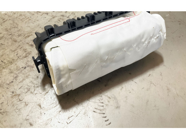 Подушка безопасности пассажира 34239914   Dacia Duster II