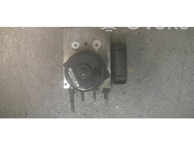 Блок АБС 8671223   Volvo  V70  2000 - 2004 года