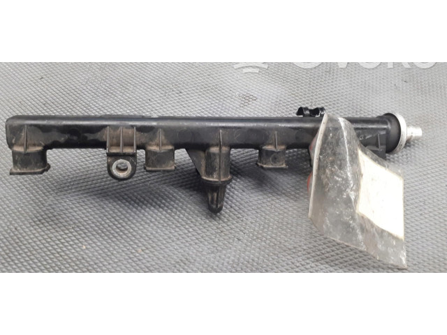 Vstřikovací lišta 0280151073   Fiat Punto (188)     