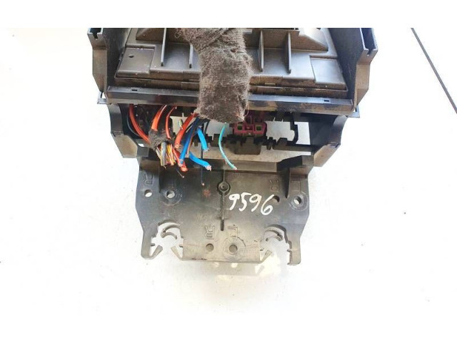 Pojistková skříňka 6r0907371, 6R0907371 Seat Ibiza IV (6J,6P) 2009