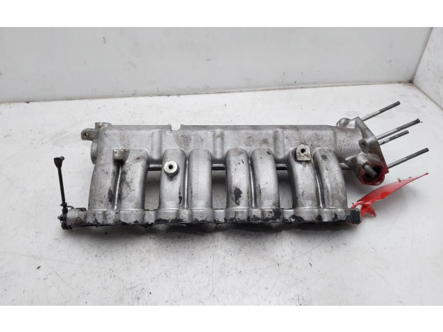 Всасывающий коллектор 283202A400   KIA Ceed