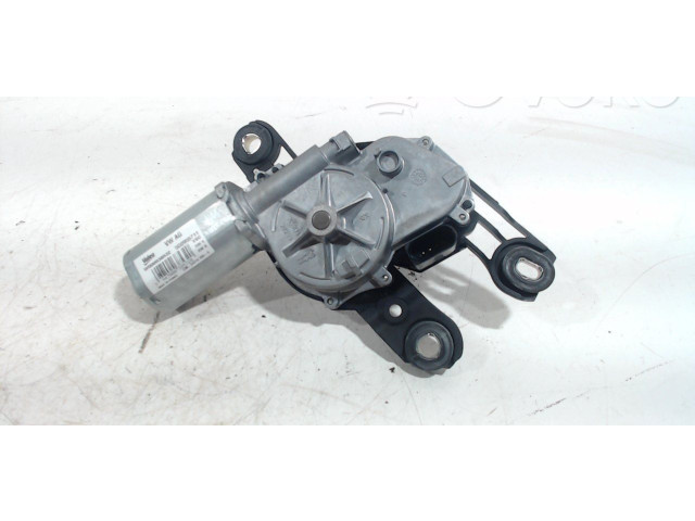 Моторчик заднего дворника 5G0955711    Volkswagen Golf VII