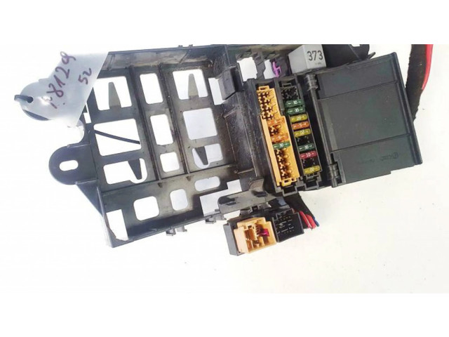 Блок предохранителей 4f0971845 Audi A6 S6 C6 4F