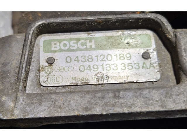 Топливная рампа 0438120189, 049133353AA Volkswagen Golf II