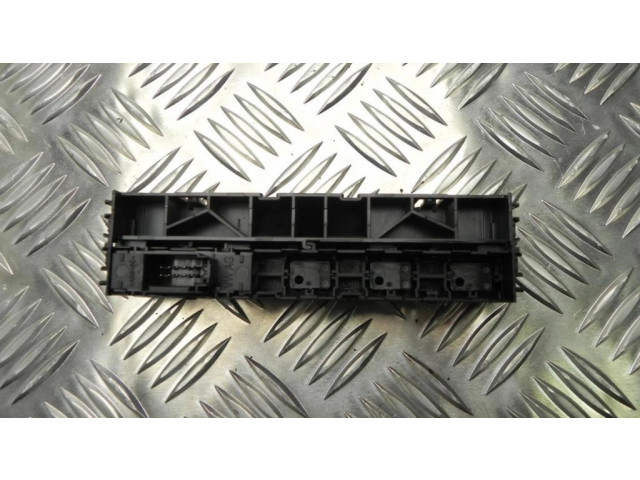 Другие включатели / ручки/ переключатели