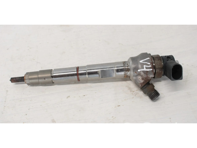 Форсунка 04L130277AC    Volkswagen Golf VII для дизельного двигателя CRB 2