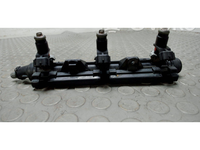 Форсунка 03E133320A, 03E133320A Skoda Fabia Mk2 (5J)