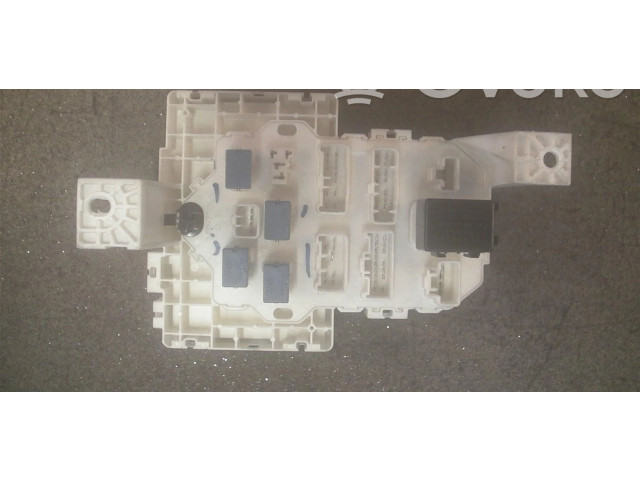 Блок предохранителей 36770-85LC0, 36770-85LC0   Suzuki Splash    