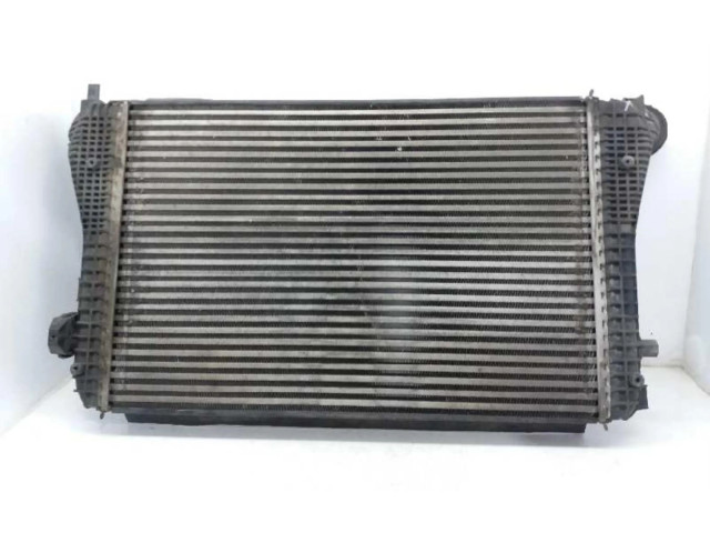 Интеркулер  3C0145805G   Volkswagen PASSAT 