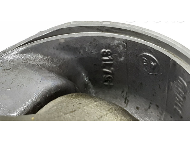 Поршень с шатуном 81L79   Volvo XC90