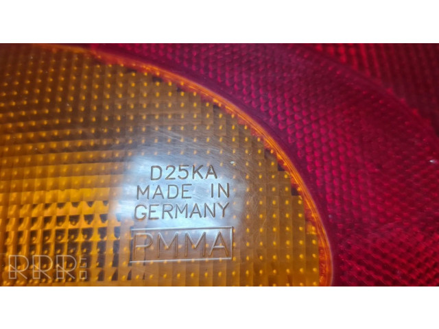 Задний фонарь левый сзади 393857, D25KA Ford Fiesta 2000-2001 года