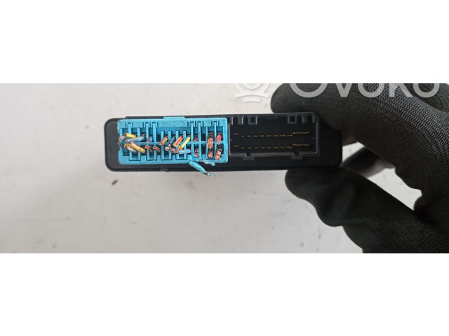 Блок управления АБС MR400420   Mitsubishi Montero