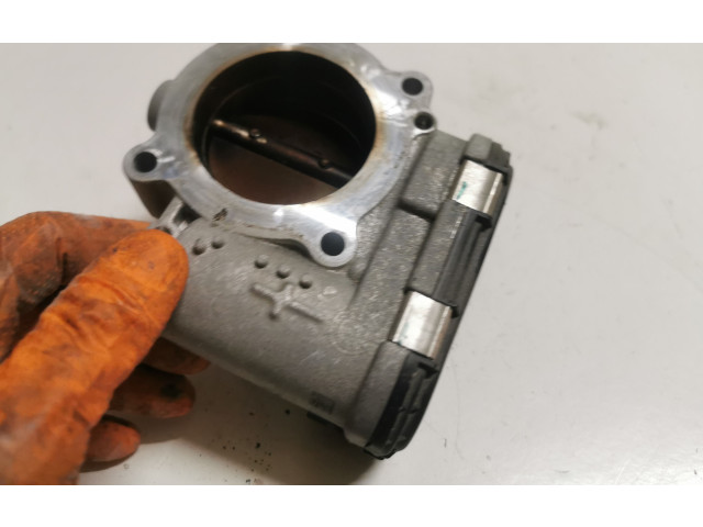 Дроссельная заслонка