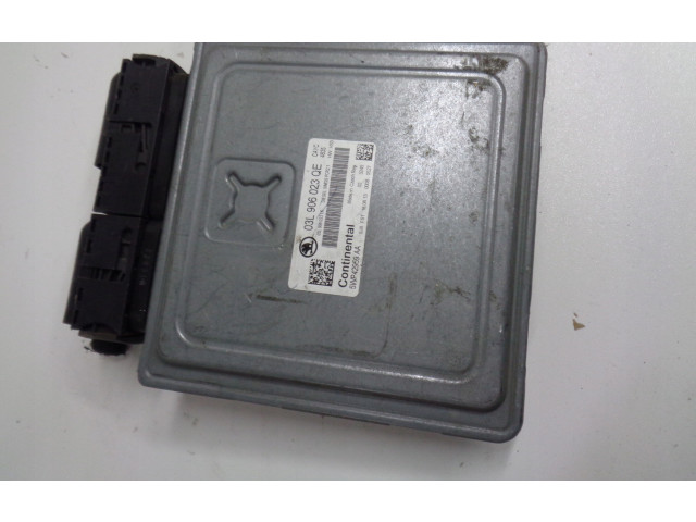 Řídící jednotka 03L906023Q   Skoda Rapid (NH) 2014