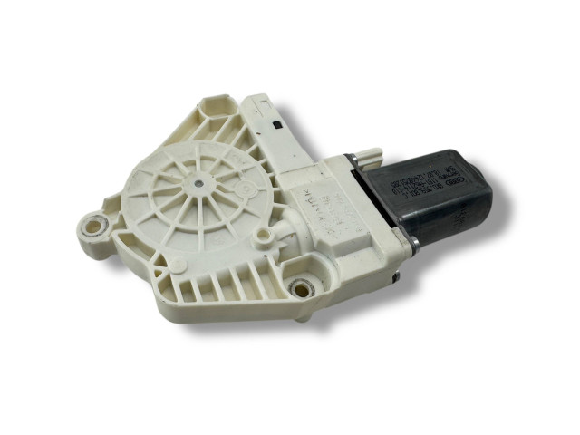 Передний двигатель механизма для подъема окон 8K0959801C   Audi A1