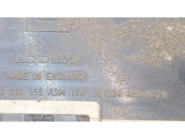 Přístrojová deska Chevrolet Kadett 1991 90034450