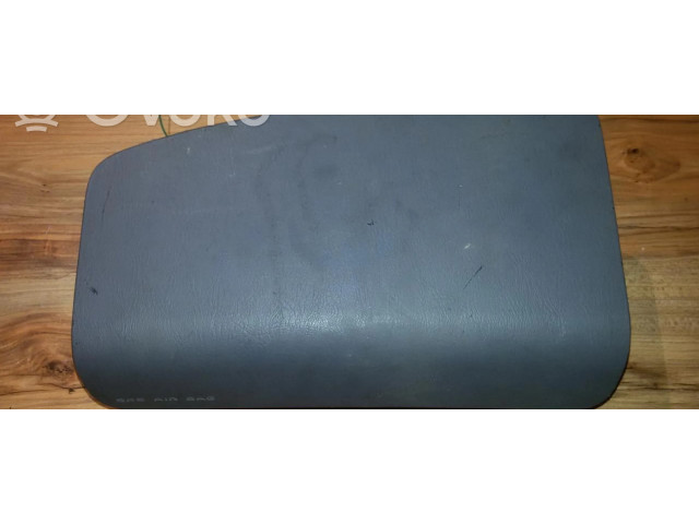 Подушка безопасности пассажира    KIA Sedona