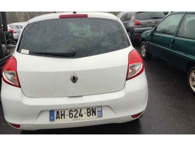 Модуль управления BSM 8200674661 Renault Clio III
