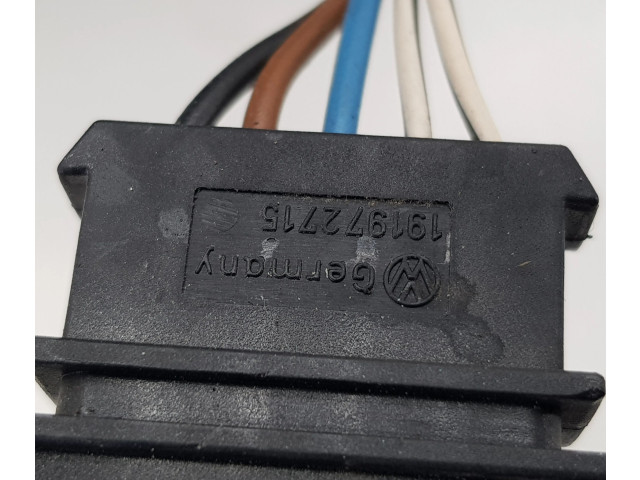 Zpětné zrcátko Volkswagen Vento 1996 055010R, 19295991