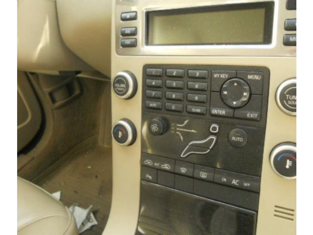 Моторчик дворников 31333456 Volvo V70