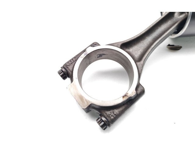 Píst AVB Audi A4 S4 B6 8E 8H