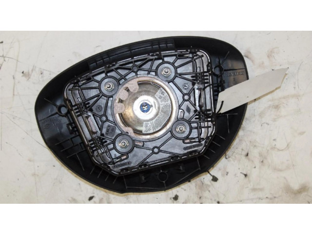 Подушка безопасности водителя Dacia Duster