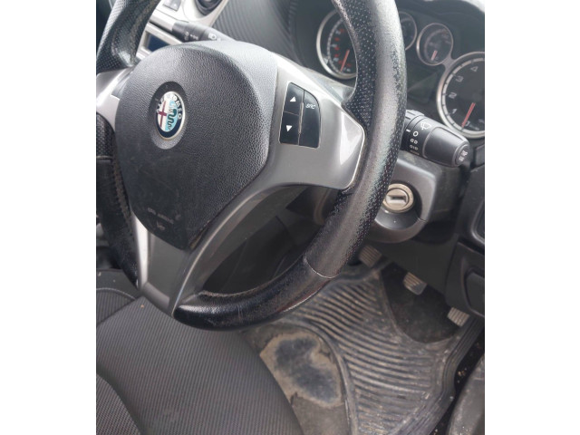 Volant Alfa Romeo Mito 2009 71753838