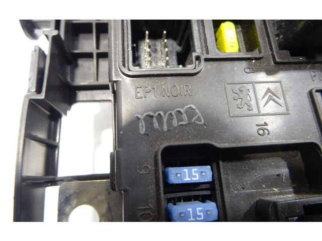 Pojistková skříňka Řídící jednotka BSM 6500Y1 Citroen Berlingo 2008