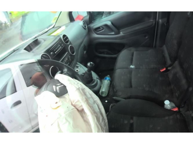 Блок АБС 1607956180 Citroen Berlingo 2008 - 2018 года