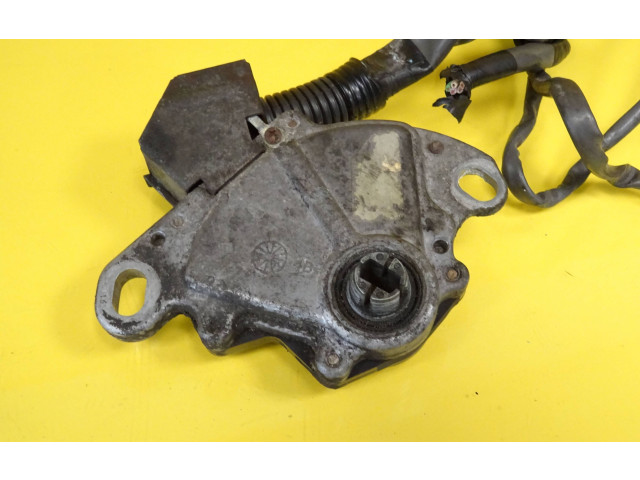 Блок управления коробкой передач 3523108   Volvo S80