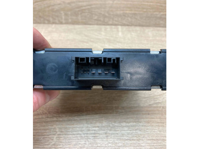 Блок управления 9127088, 8ES00947920 BMW 1 E81 E87