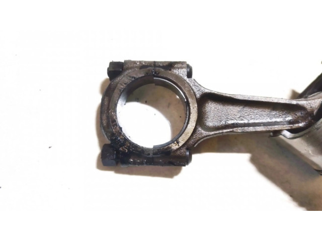 Píst Peugeot 106 pro naftový motor 1.5