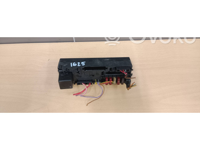 Pojistková skříňka A0005400172, 501412 Mercedes-Benz C W202 1997