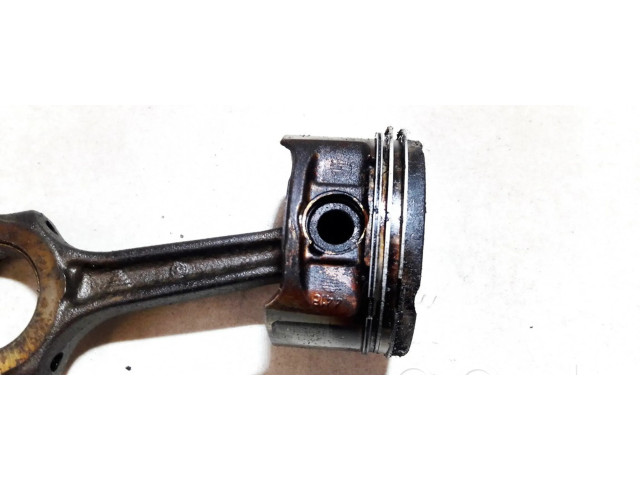  Поршень с шатуном  4418  Alfa Romeo 156 для бензинового двигателя 1.8