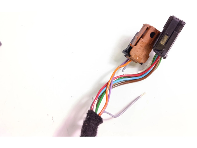 Зеркало электрическое        Peugeot 5008   -  года   