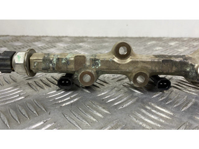 Топливная рампа Infiniti QX80 5.6 для двигателя VK56VD