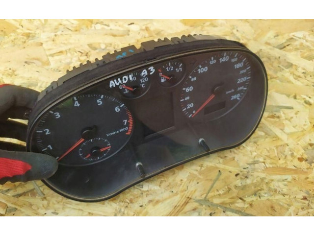 Панель приборов 6974655   Audi A3 S3 8L       