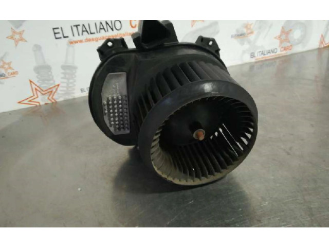 Вентилятор печки    A2469061601, A2469061601   Mercedes-Benz A W176