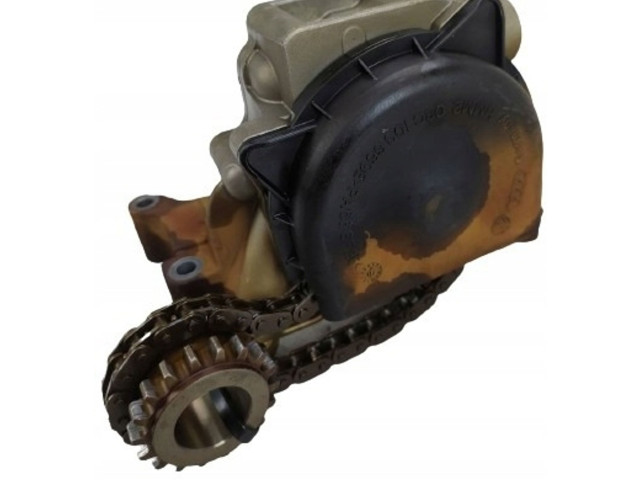 Масляный насос BTS 03C103669E Skoda Roomster (5J)