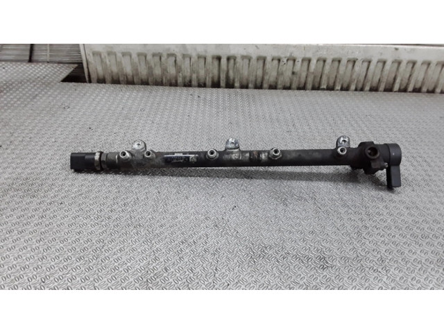 Магистральная трубка топлива