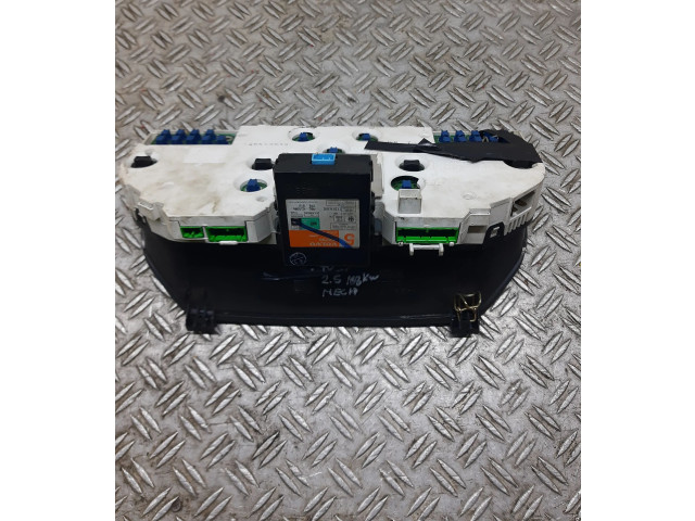 Панель приборов    Volvo S70  V70  V70 XC       