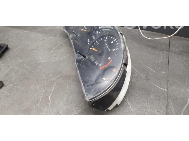 Přístrojová deska Nissan Serena 2014 19663901