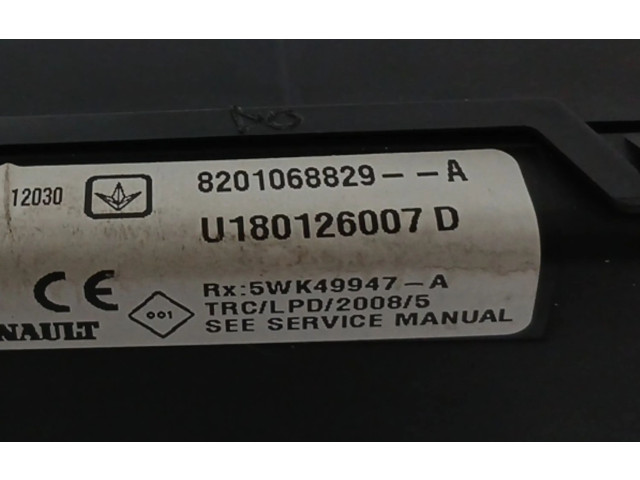 Блок управления 8201068829   Dacia Duster