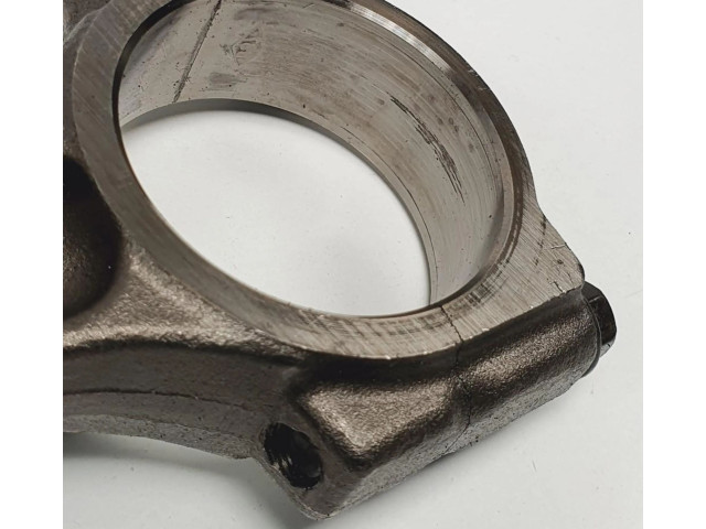 Píst 080310 Renault Megane II