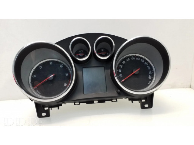 Přístrojová deska Opel Zafira C 2012 13374901, 600775881