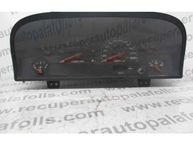 Панель приборов    Jeep Cherokee XJ       