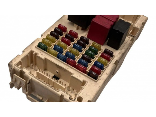 Pojistková skříňka 46558758 Alfa Romeo 147 2001