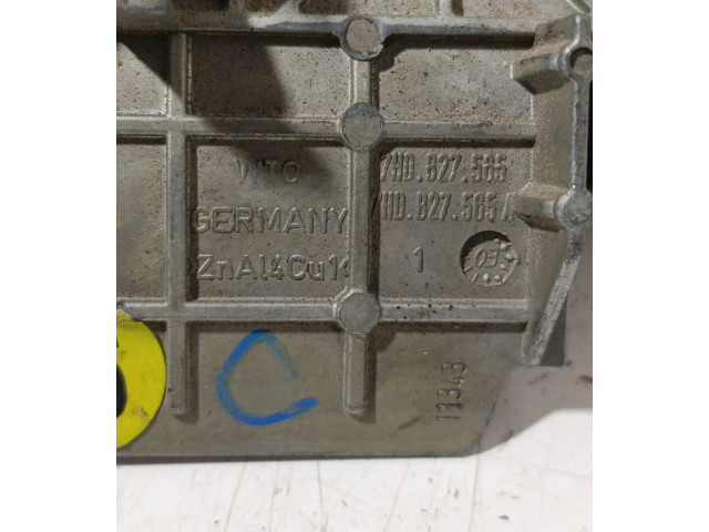 Zámek zadních dveří 7H0827565A, DA14CU1 Volkswagen Transporter - Caravelle T5 2012