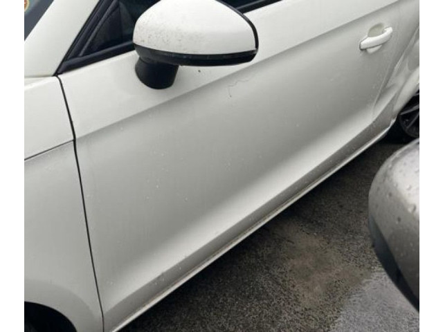 Блок управления климат-контролем    Audi A1